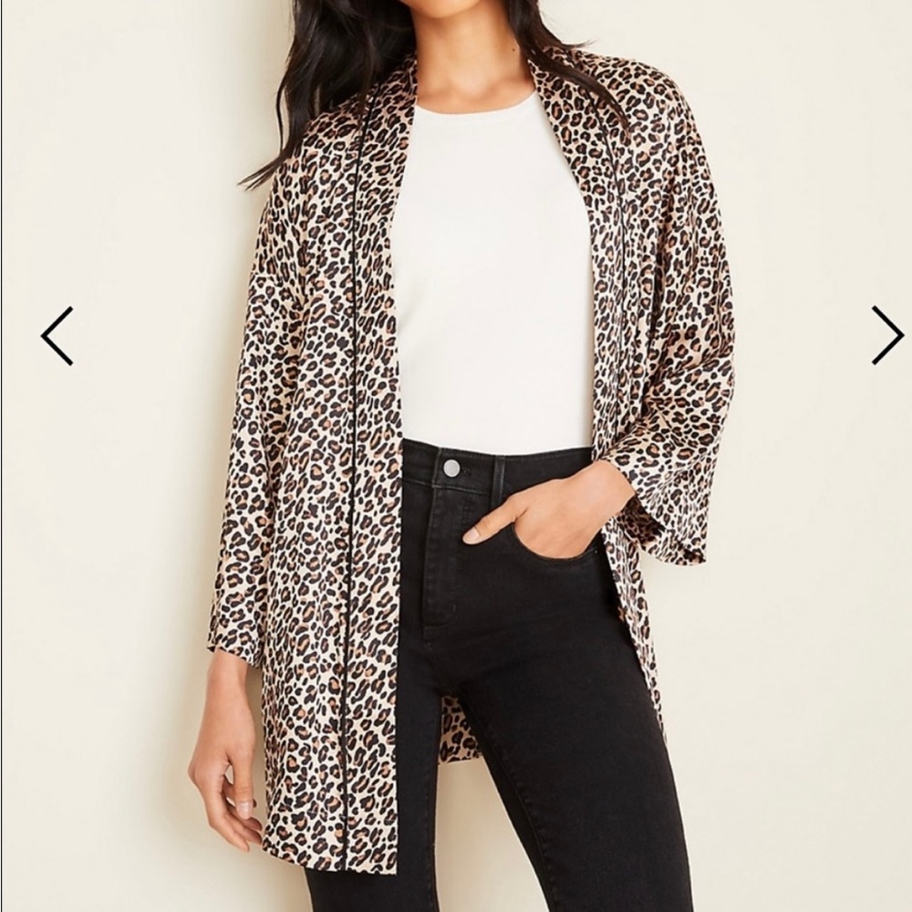 Ann Taylor Leopard Print Satin Kimono Jacket Robe One Size